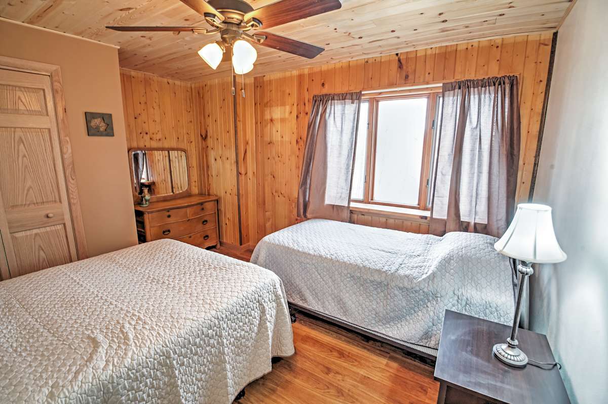 Remodeled Red Cedar Lake Home w/Pontoon Rental!