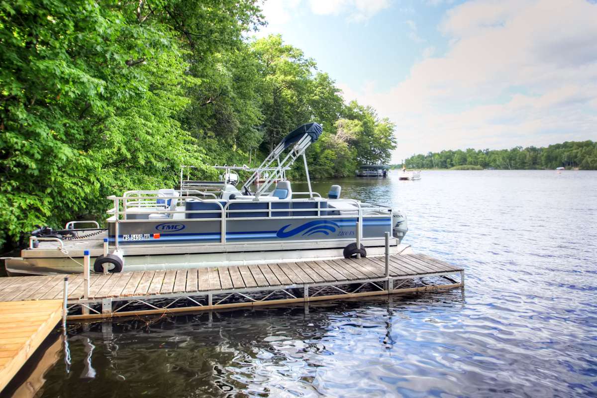 Remodeled Red Cedar Lake Home w/Pontoon Rental!