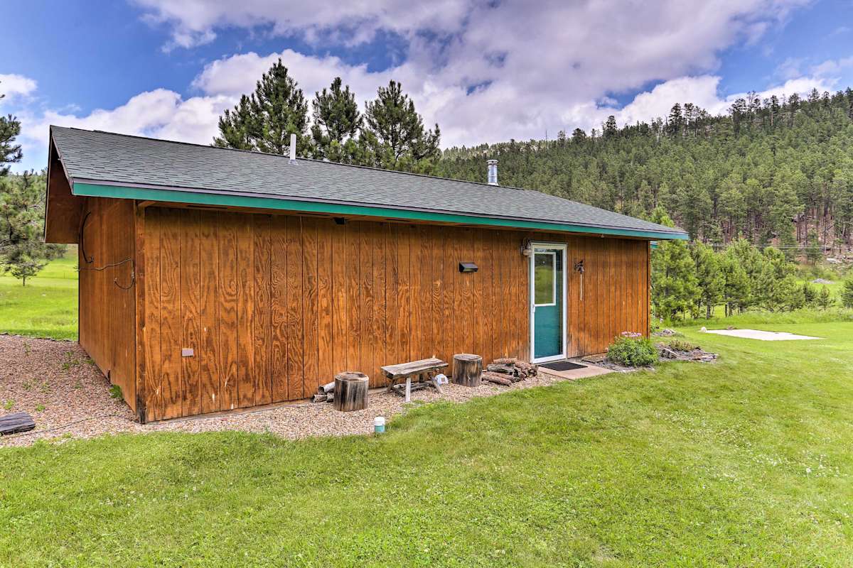 Cozy Rapid City Cabin By Hiking Atv Trails
