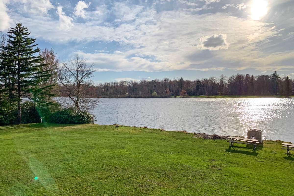 Poconos Home W Deck Access To Golf Lake Pool