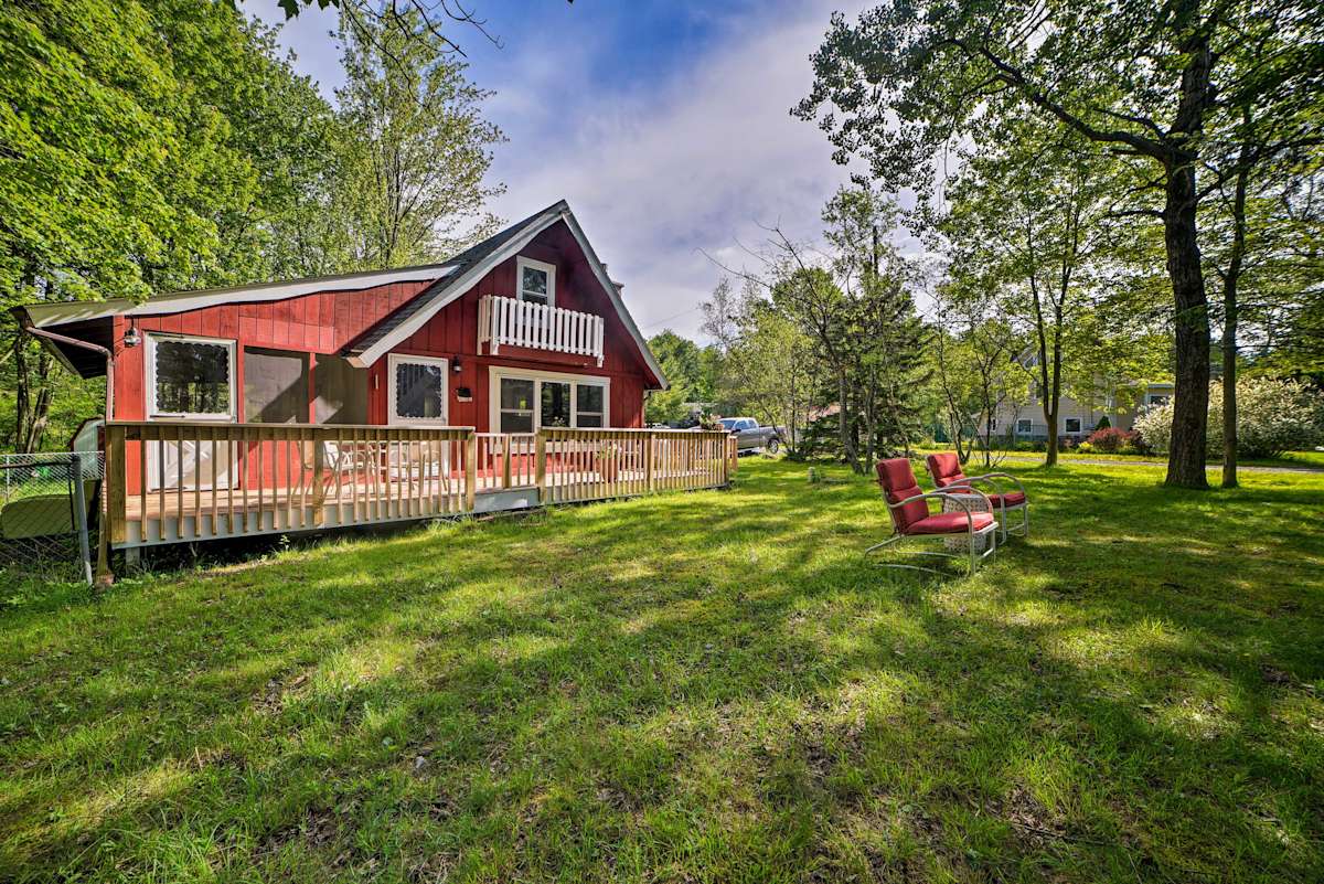 Pocono Lake Cabin W Lake Views Resort Amenities
