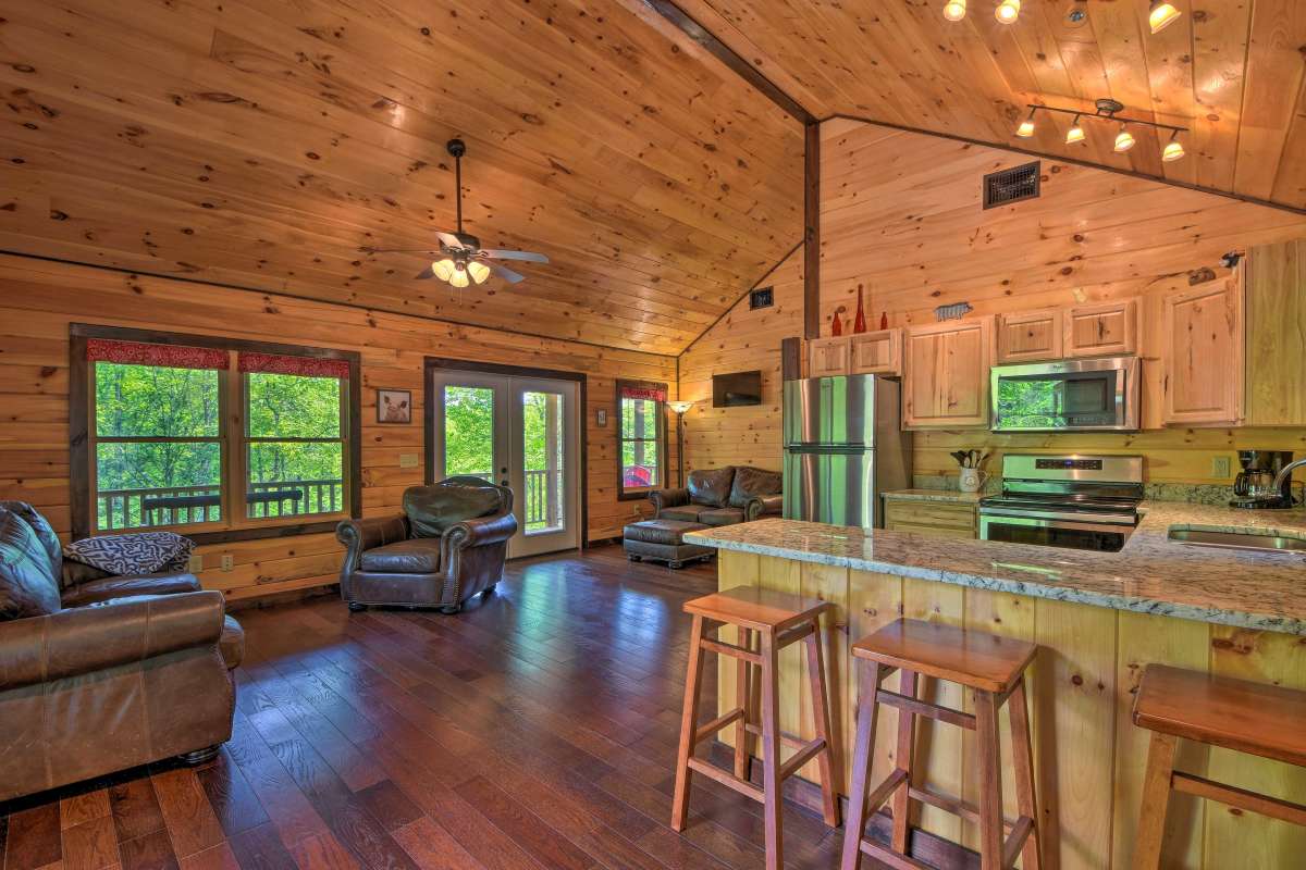 Cozy Log Cabin W Private Deck 8 Mi To Murphy