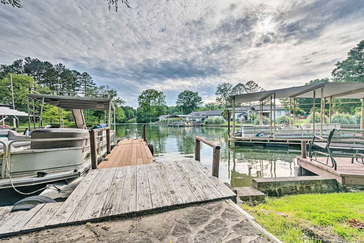 Rustic Cabin W Hot Tub Dock On Lake Hamilton
