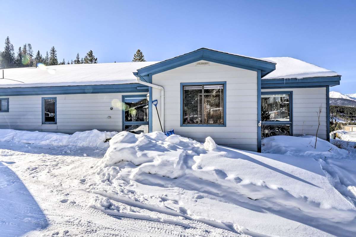New Cozy Retreat W Fireplace Shuttle To Breck