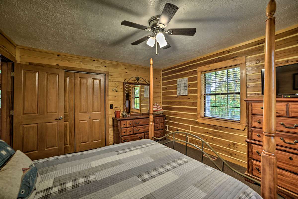 Log Cabin 52in Ceiling Fan Amazon Com