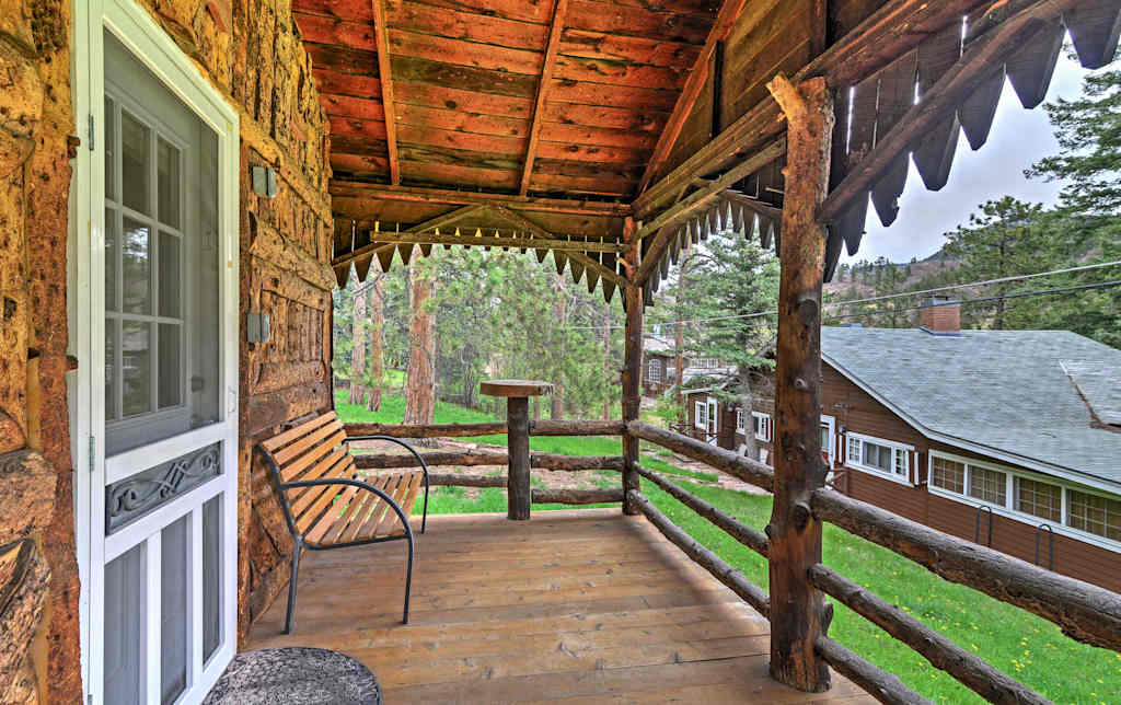 Starry Nights Green Mountain Falls Log Cabin
