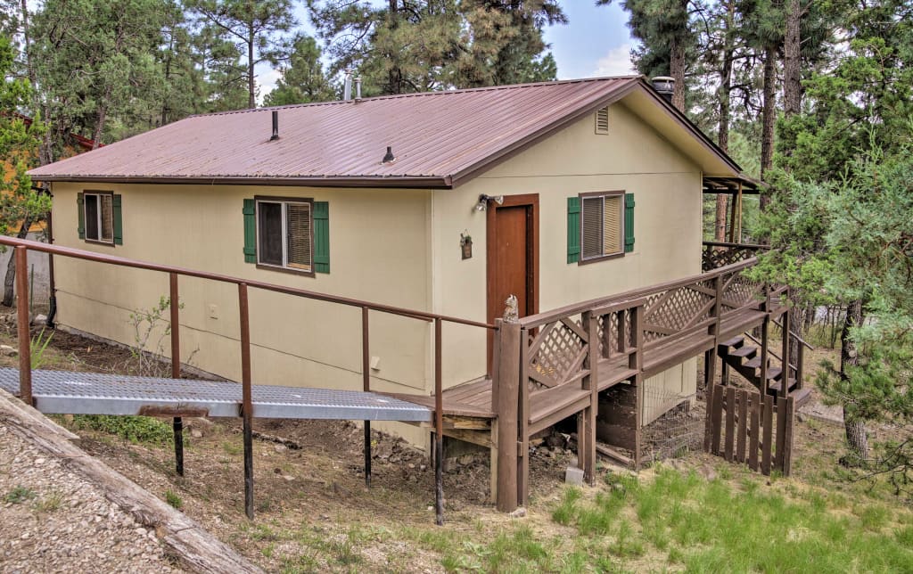 Cozy Ruidoso Ski Cabin W Covered Deck Fireplace