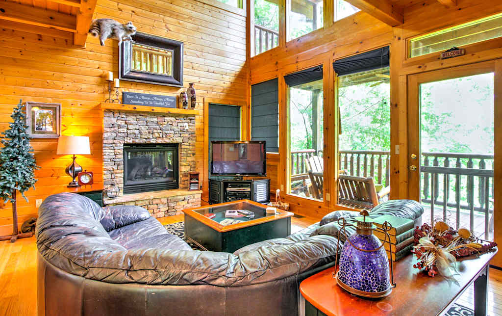 Secluded Wooded Wears Valley Cabin W Fire Pit