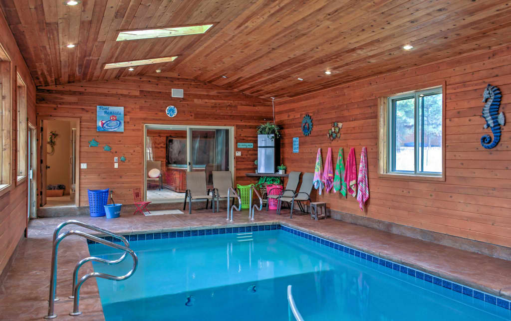 Spacious Flagstaff House W Private Pool Hot Tub