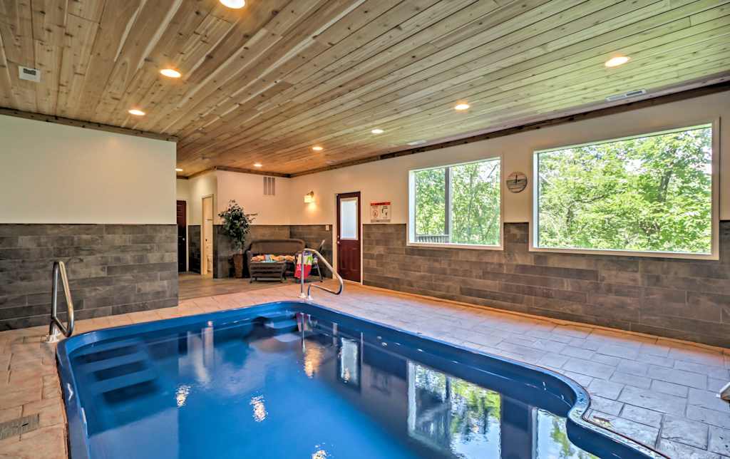 2br Pigeon Forge Cabin W Indoor Pool