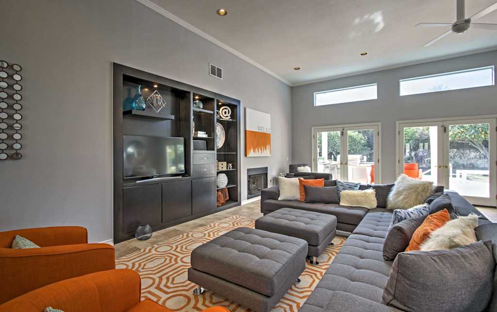 Palm Desert Home W Pool Patio Walk To El Paseo