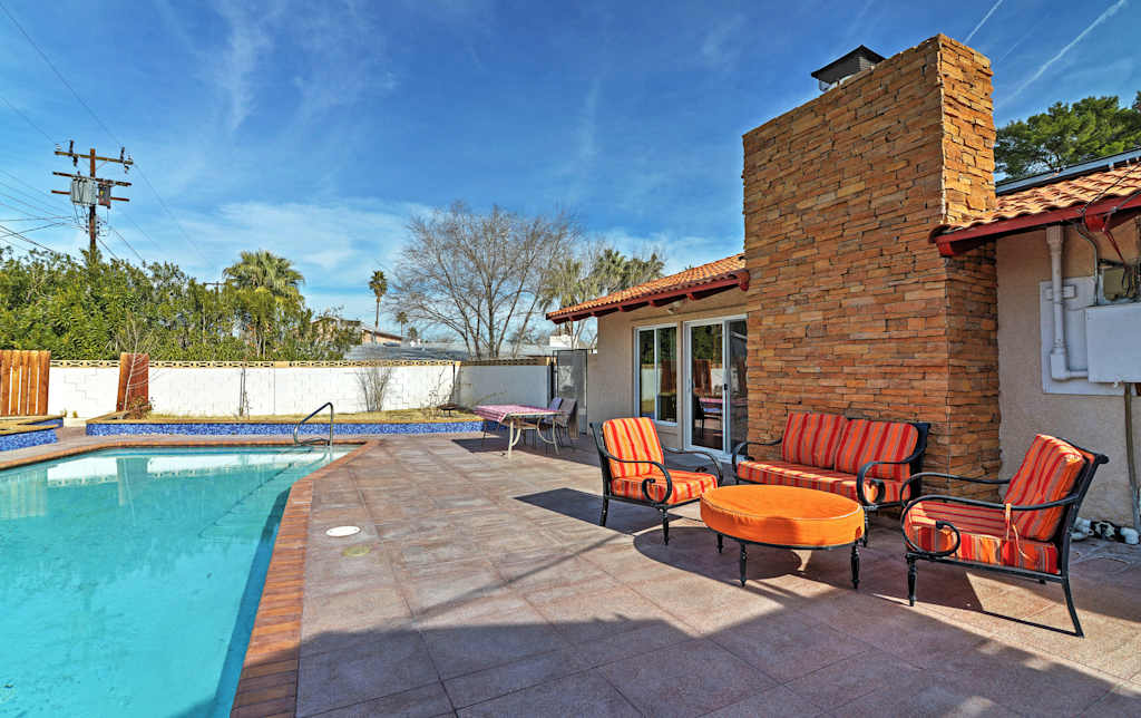 Spacious 4br Las Vegas House W Private Pool