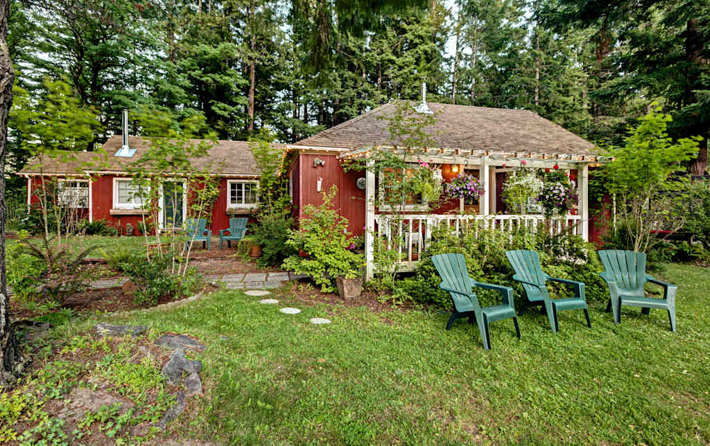 Packwood Farmhouse W Hot Tub Fire Pit On 8 Acres