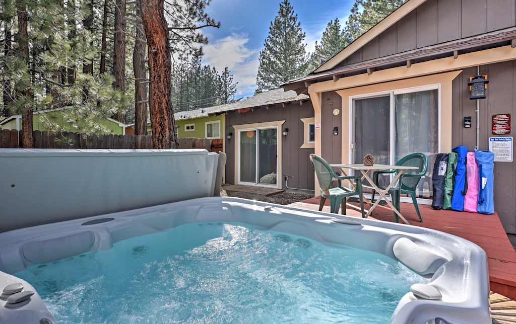 South Lake Tahoe Cabin W Hot Tub Walk To Lake