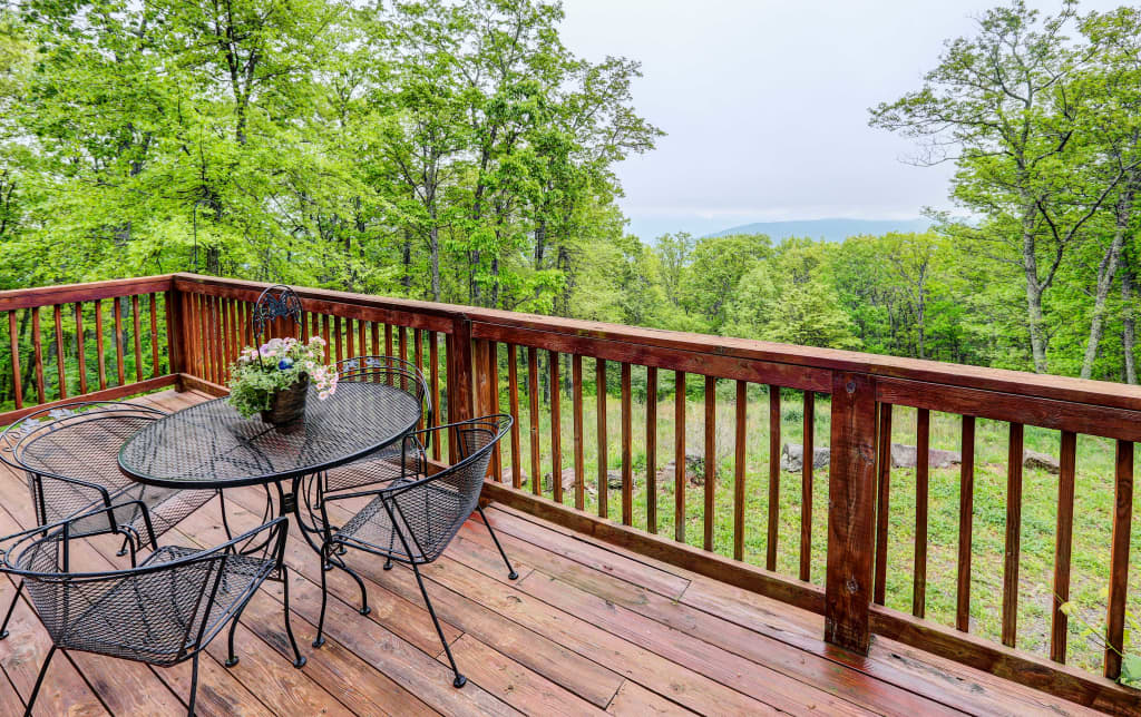 Secluded Hot Springs Cabin W Patio Forest Views