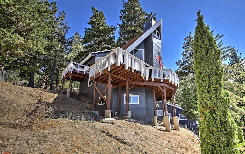 Running Springs Cabin On 1 2 Acre W Deck Mtn Views