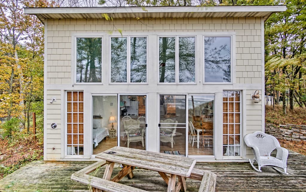 Beachfront Lake Michigan Cottage W Fire Pit Deck