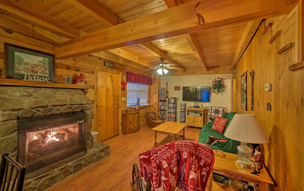 Pet Friendly Tellico Plains Cabin On 25 Acres