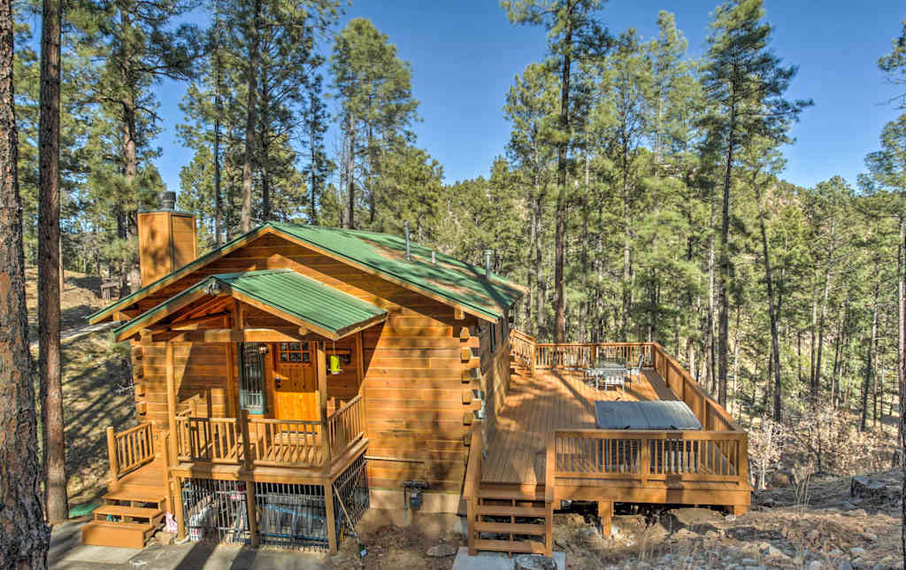 Secluded The Lincoln Cabin W Hot Tub 3 Decks