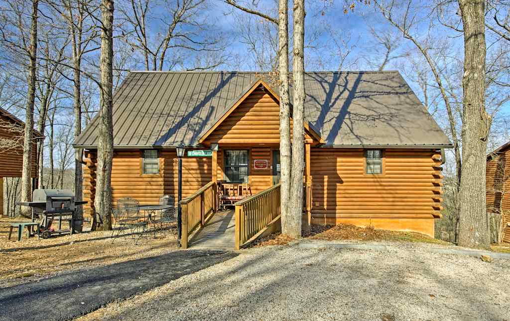 Rustic Branson Cabin Mins To Silver Dollar City