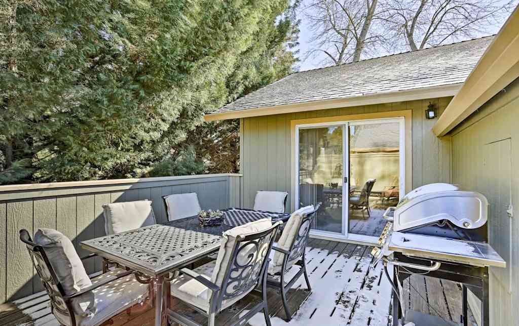 Cozy Home W Fireplace 11 Mi To Mt Shasta Ski Park