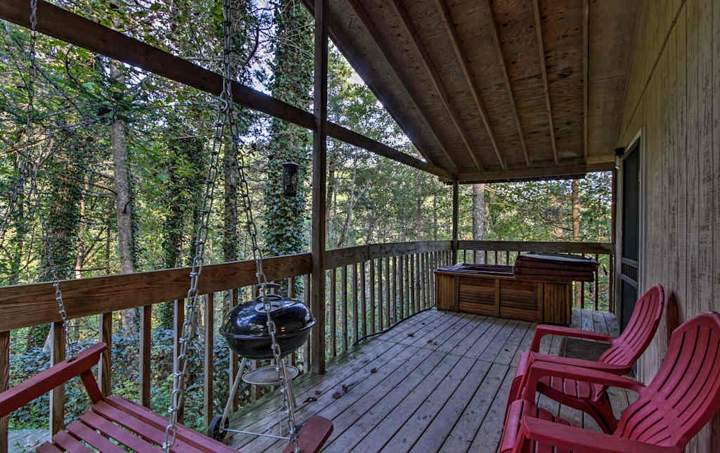 Smoky Mountain Cabin Hot Tub Peace Trees