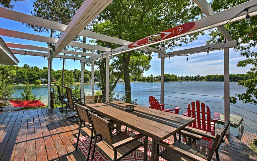 Cozy Slice Of Traverse City Heaven W Private Beach