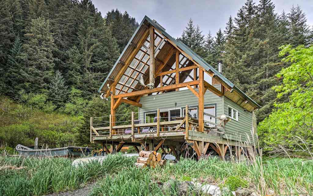 Secluded Rustic Seldovia Cabin W Private Beach