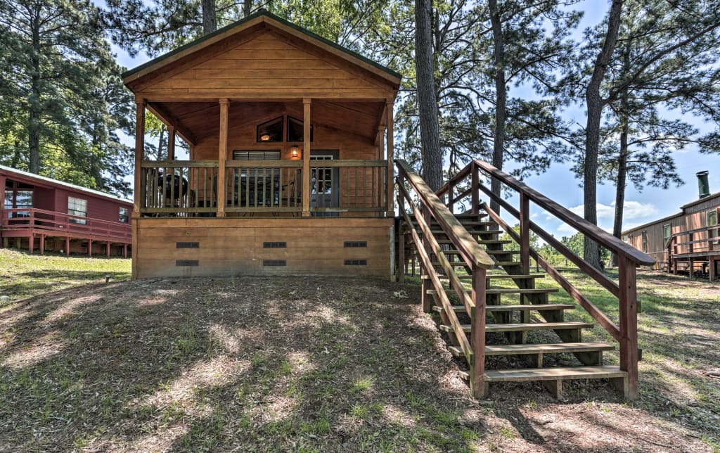 Cypress Bend Park Cabins - cabin