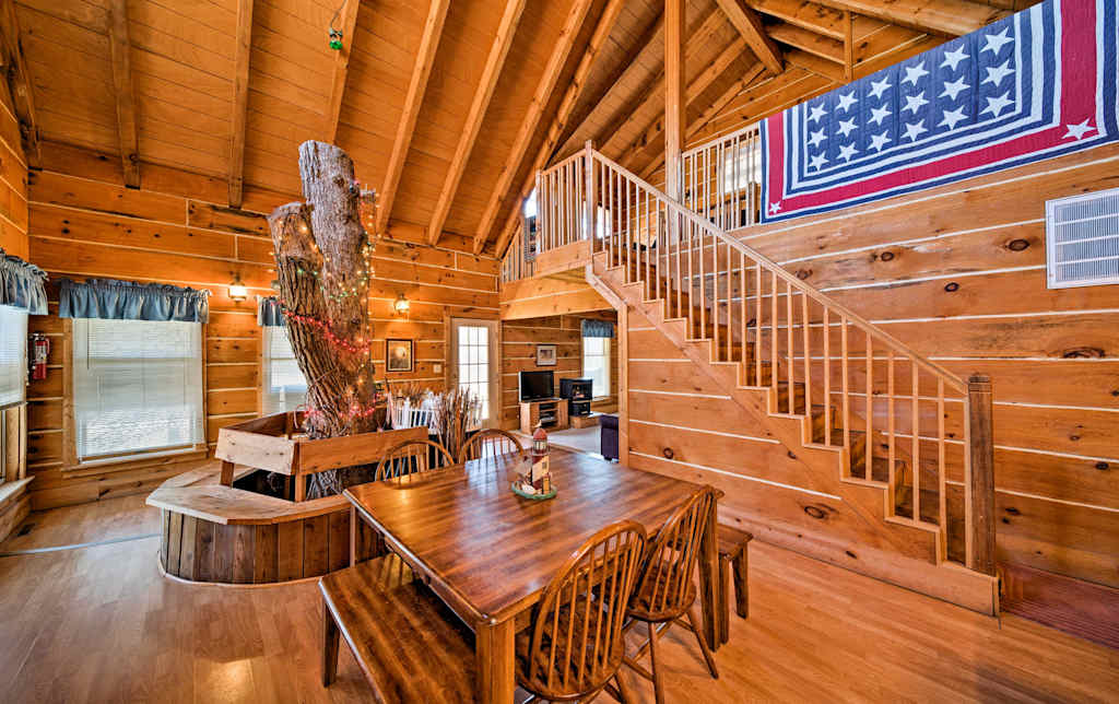 Secluded Spragueville Cabin By Atv Trails River