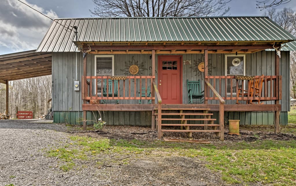 Remote Cabin W Fire Pit Pond Near Kentucky Lake