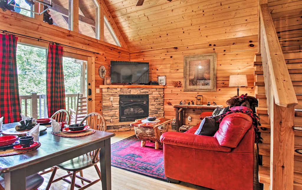 Honey Bear Lodge Gatlinburg Resort Cabin W Spa
