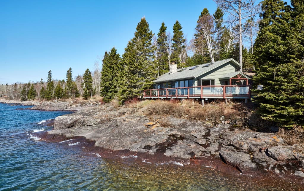 Reflections Cabin On Lake Superior Evolve Vacation Rental