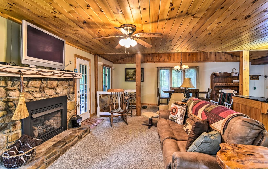 Cozy Robbinsville Cabin W Deck By Fontana Lake