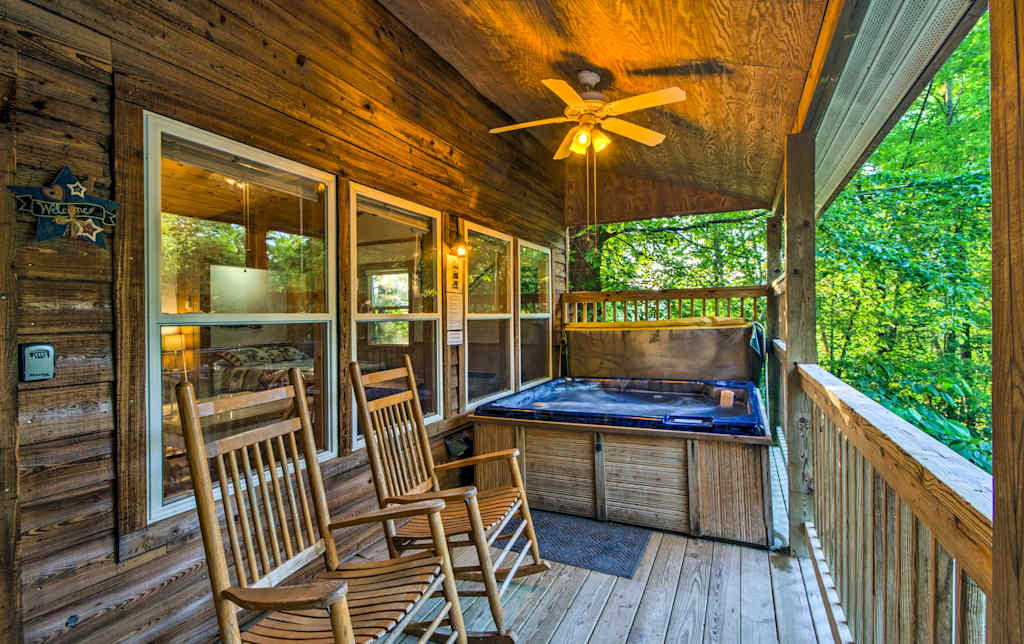 New Nantahala Gorge Cabin W Hot Tub Evolve Vacation Rental