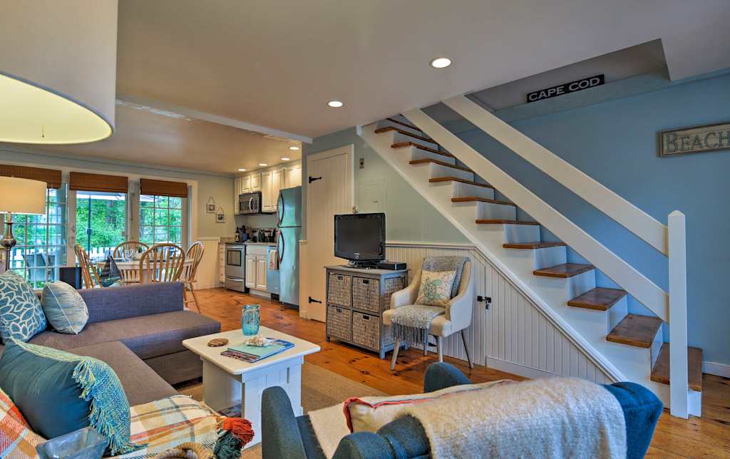 New Maushop Village Condo W Private Beach Access
