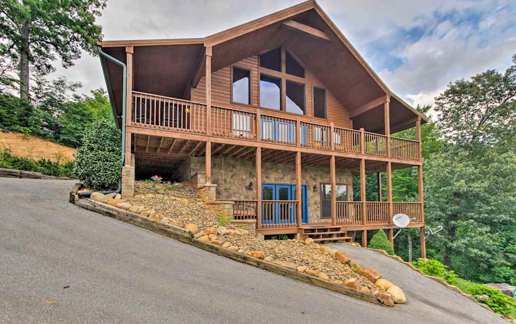 Leconte Lookout Gatlinburg Area Cabin W Spa
