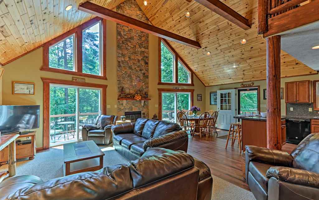 3 Story Lake Harmony Resort Chalet Fire Pit Deck