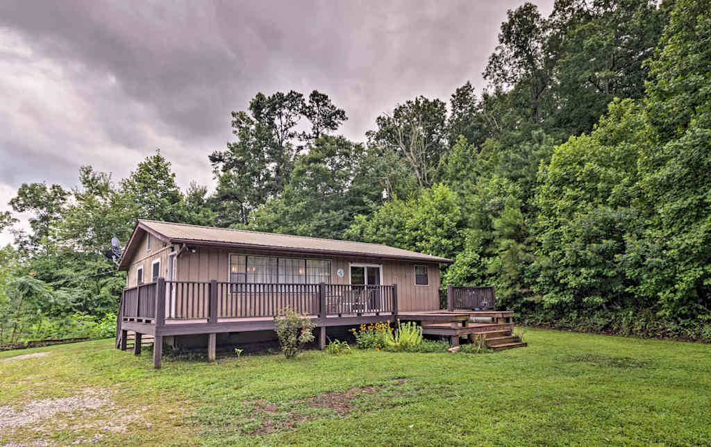 New Smoky Mountain Home W Deck Near Fontana Lake