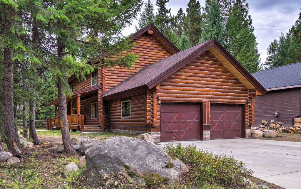 Exquisite Mccall Log Cabin Walk To Payette Lake