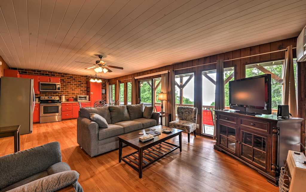 Hillsville Condo W Hot Tub Deck Gorgeous Views