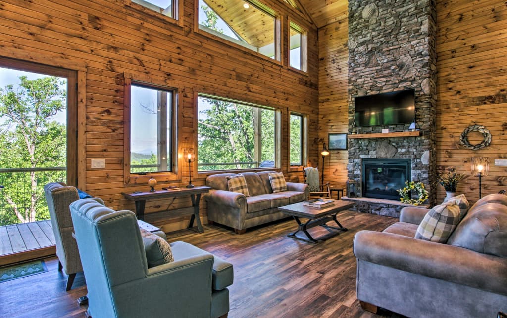 Smoky Mtn Escapade Evolve Vacation Rental