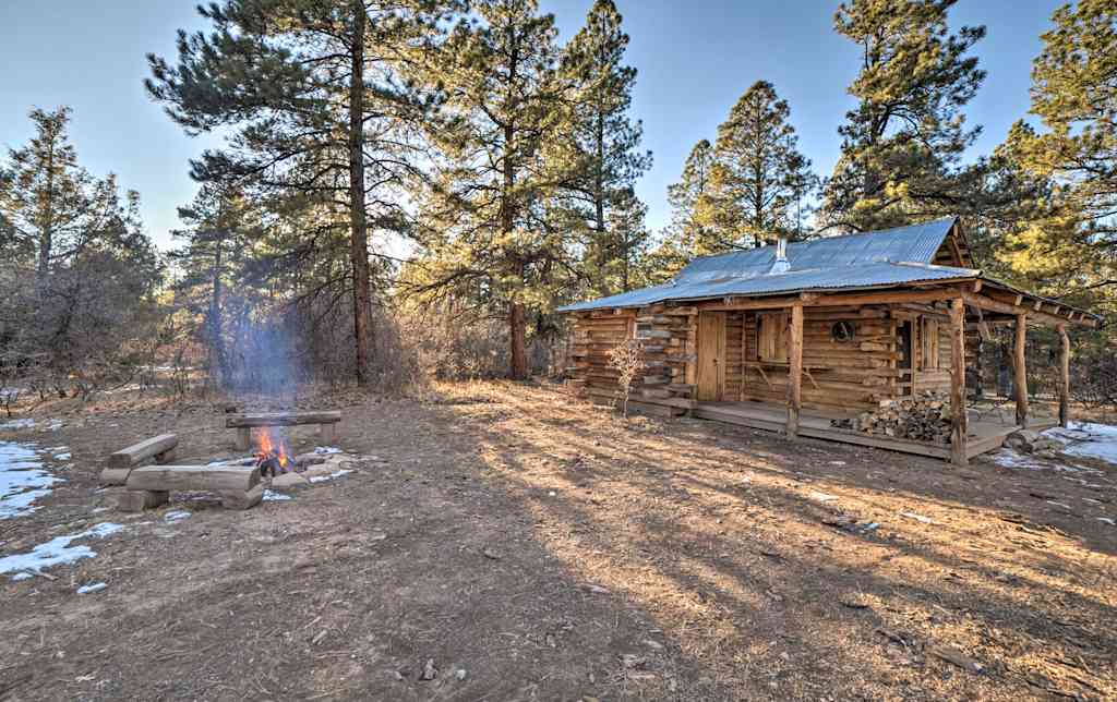 Rustic Log Cabin On 1 000 Acres By Mesa Verde
