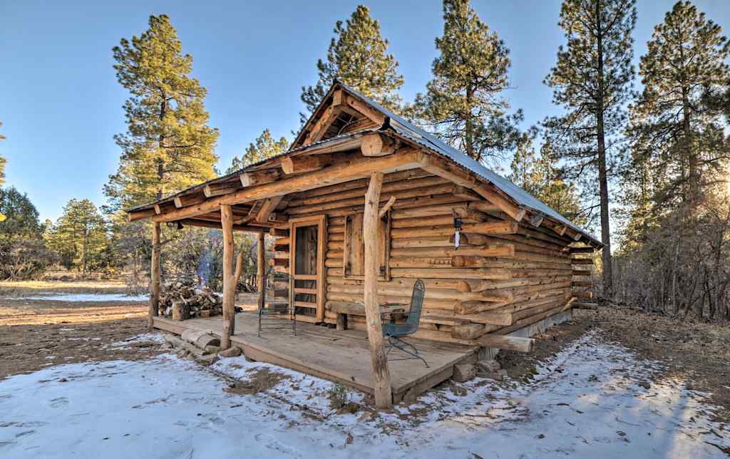 Rustic Log Cabin On 1 000 Acres By Mesa Verde