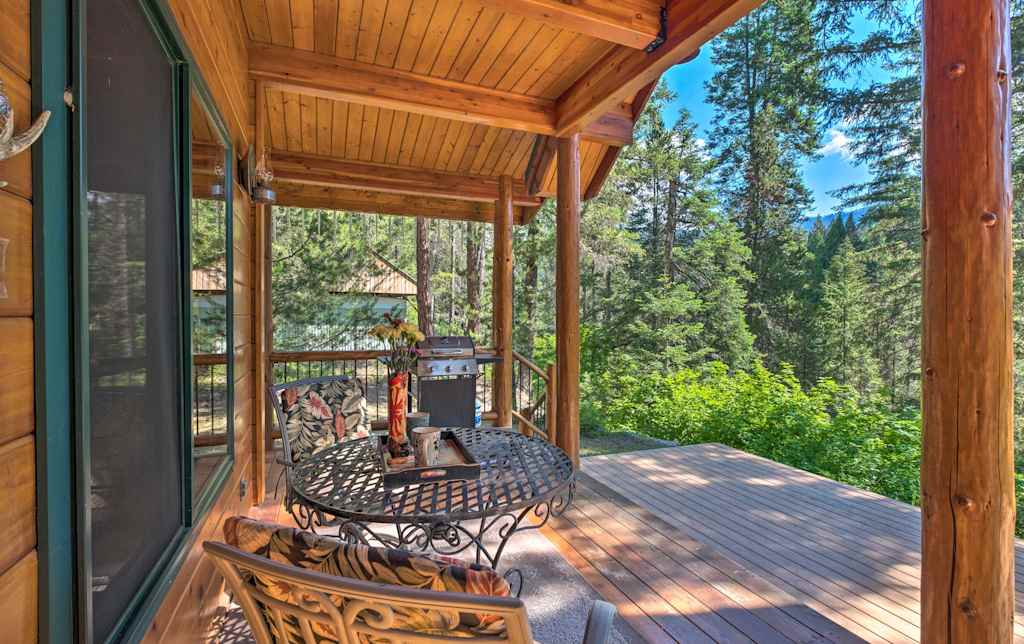 Secluded Leavenworth Cabin On Chiwawa River