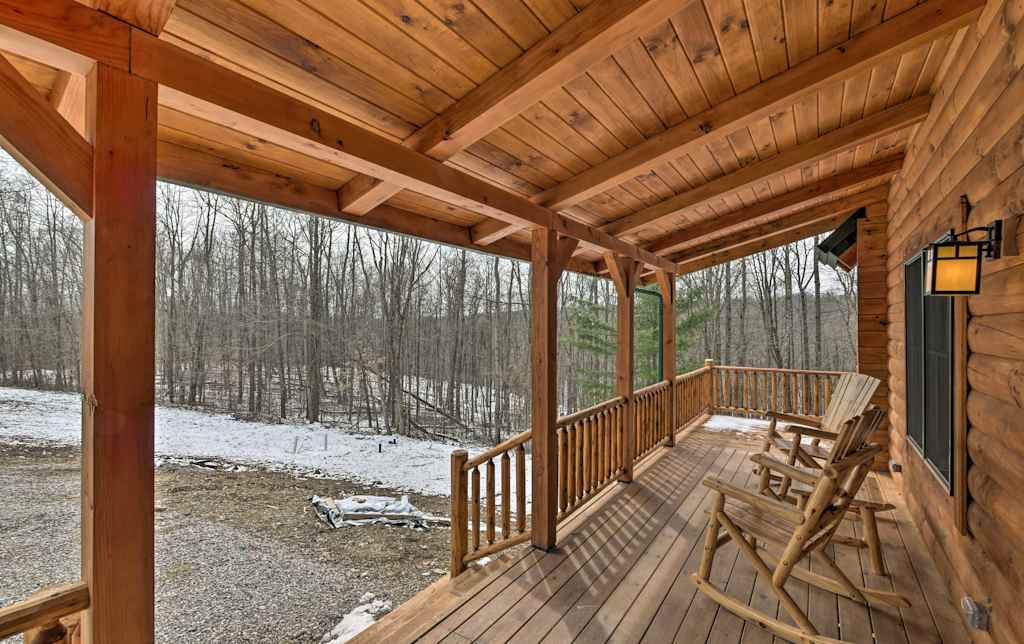 Family Friendly Warsaw Cabin W Furnished Deck