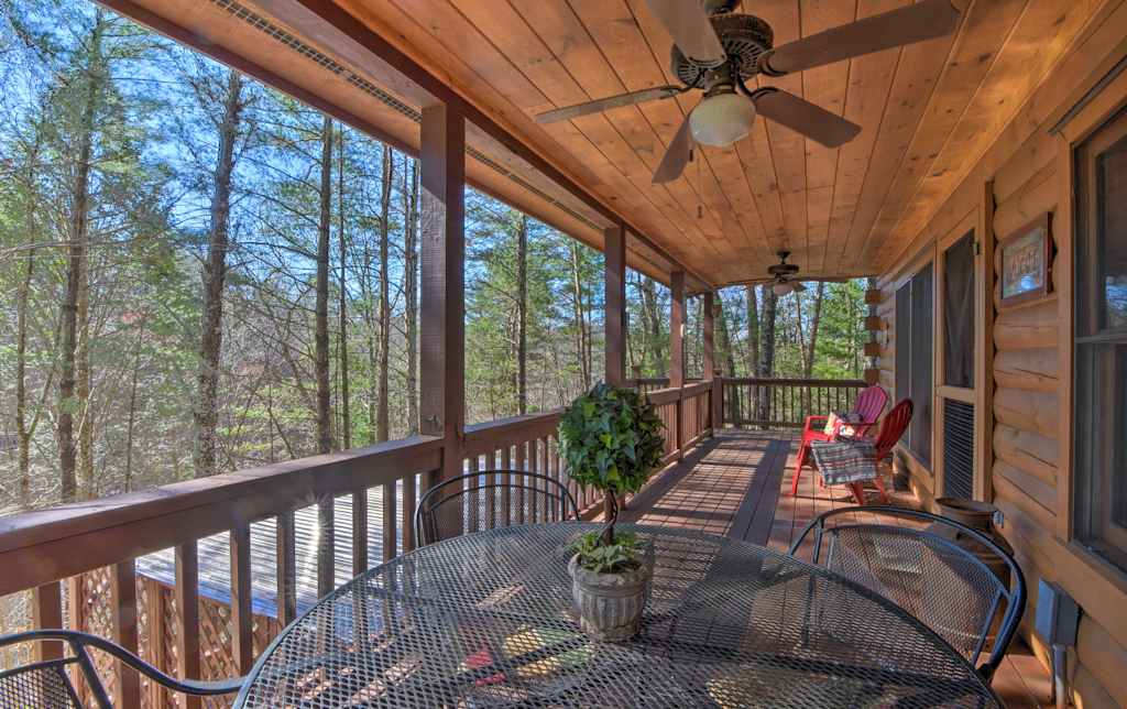 Pet Friendly Ellijay Cabin W Hot Tub In Ntl Forest