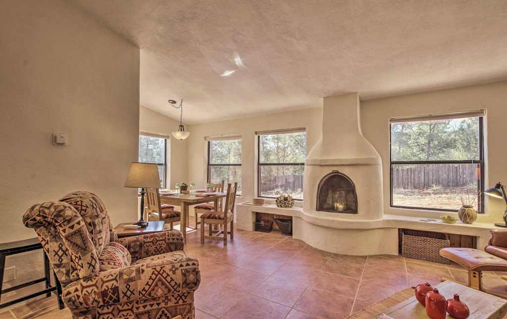 Peaceful Rowe Home W Pecos Natl Park Views