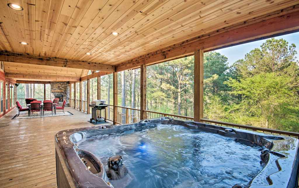 New Modern Luxury Cabin 10 Mins To Broken Bow Lake