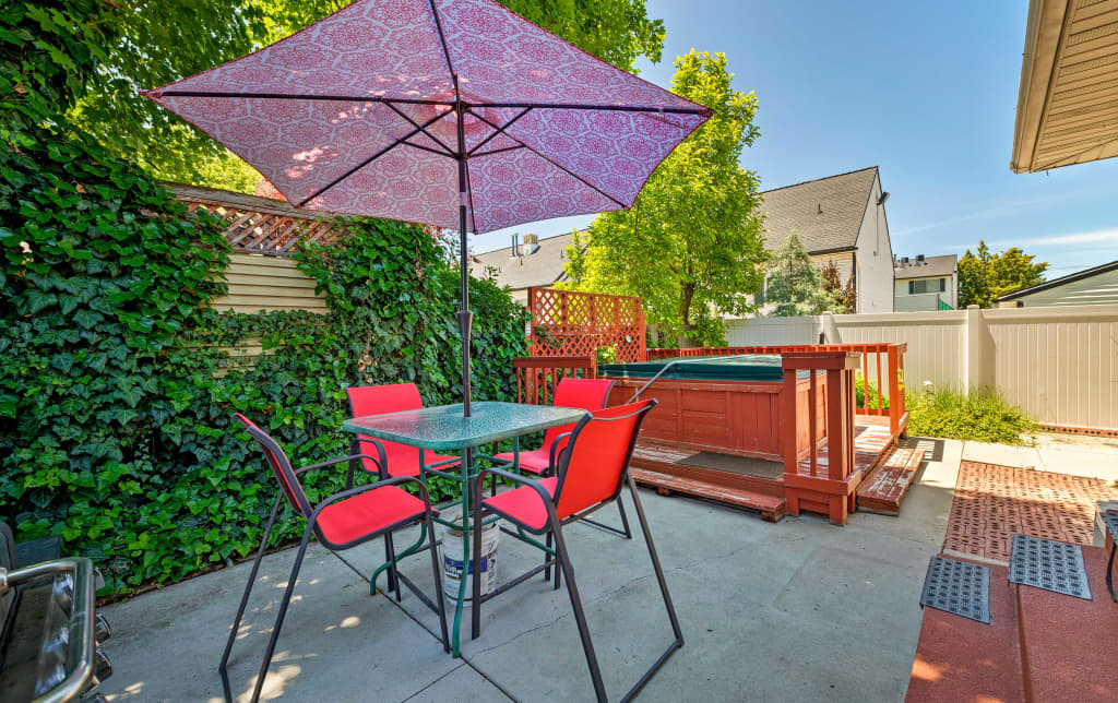 Salt Lake City Family Home W Hot Tub Game Room